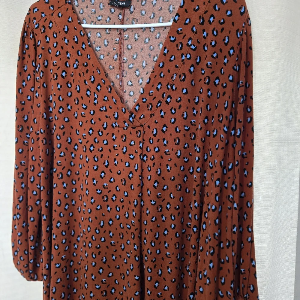 Women's A New Approach Pull over Leopard Print Blouse XL Elastic Cuff - Picture 4 of 10